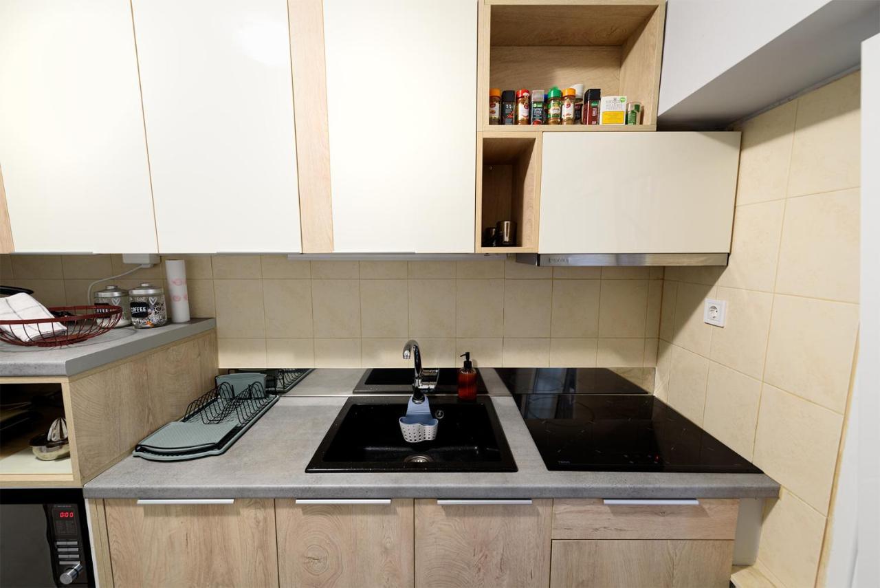 Patras' Hitech Apartment 外观 照片