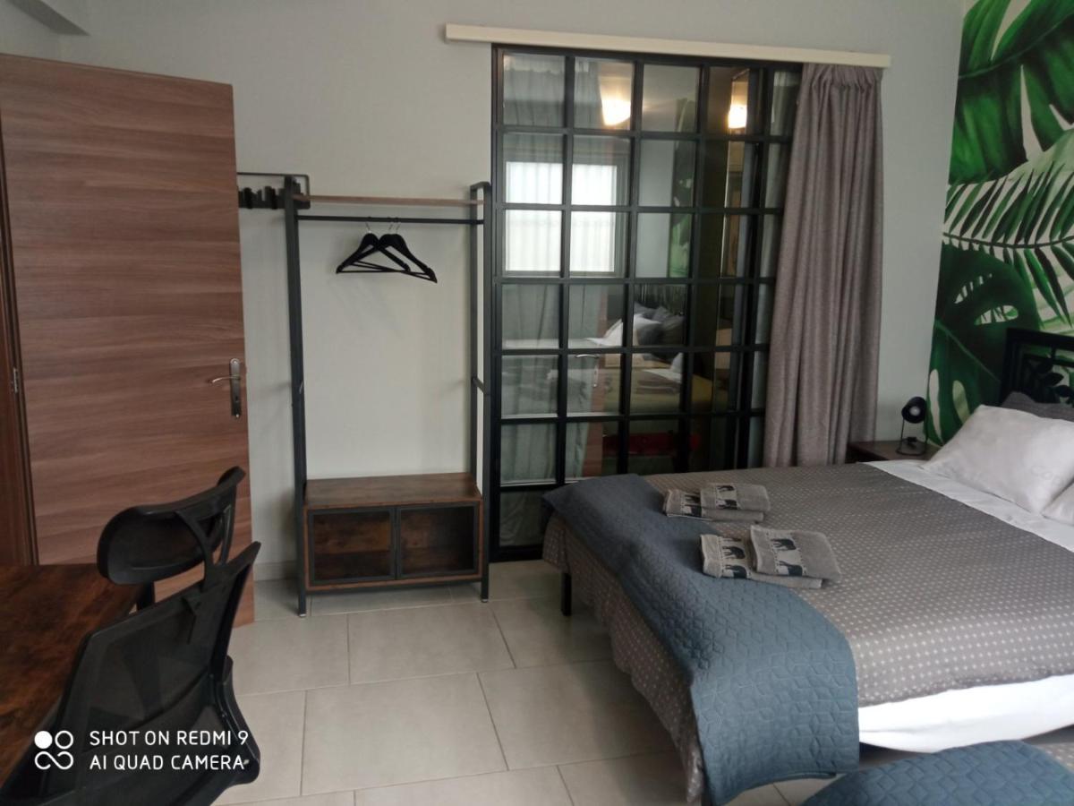 Patras' Hitech Apartment 外观 照片